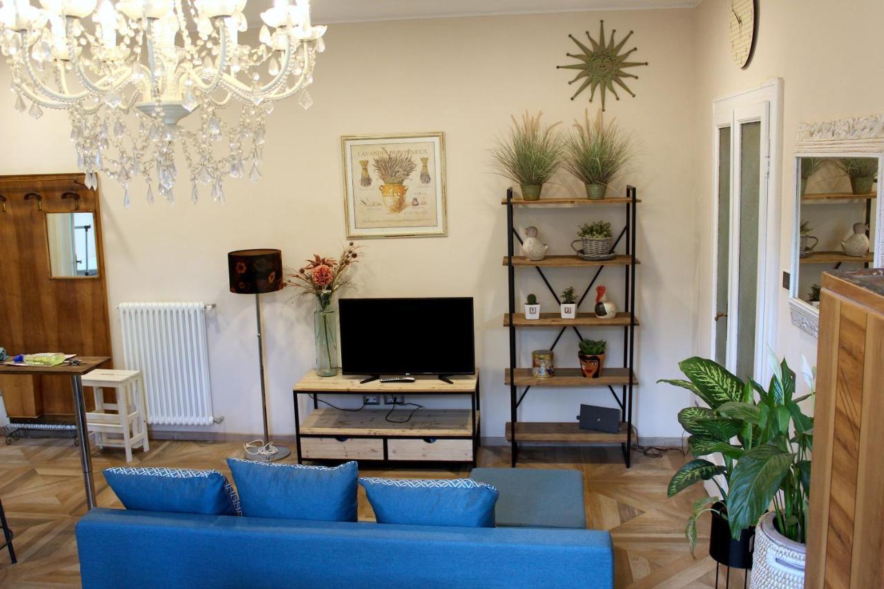 Elegant Sweet Apt Cernobbio Centro エクステリア 写真